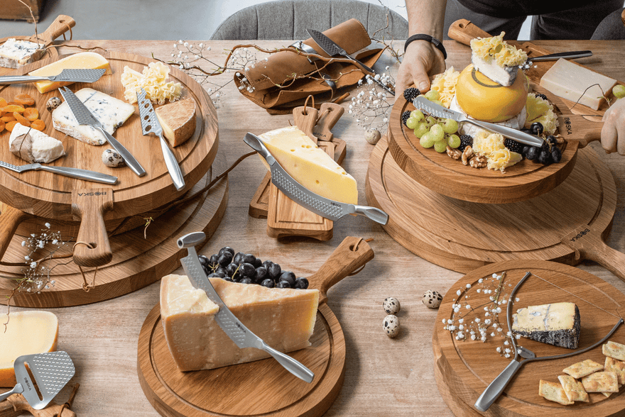 Choosing the Right Knife for The Right Cheese