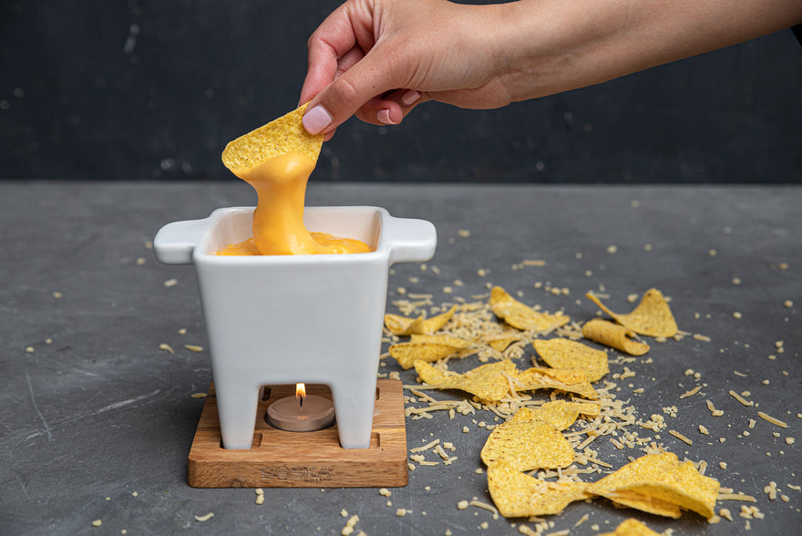 Nacho Cheese Fondue Dip