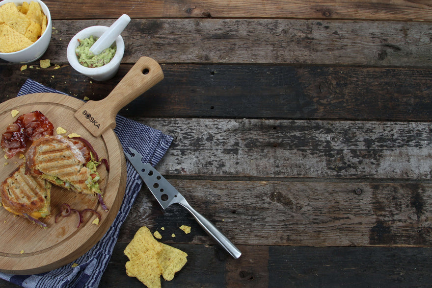 Bacon and guacamole grilled cheese